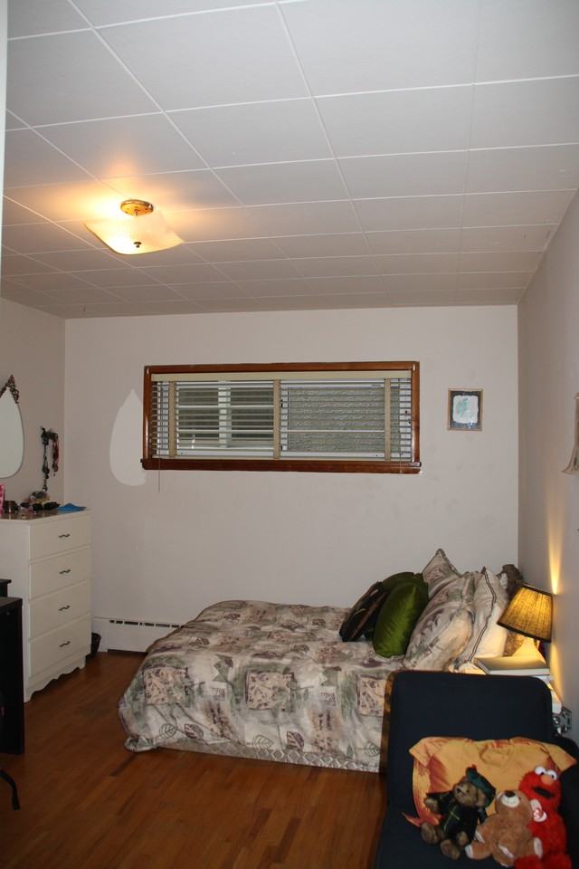 3289 Oak St #2 - Photo 3 of 4