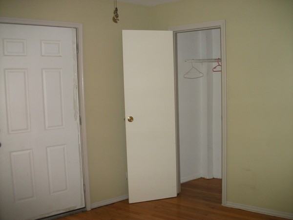 1129 Long Beach Rd - Photo 3 of 4