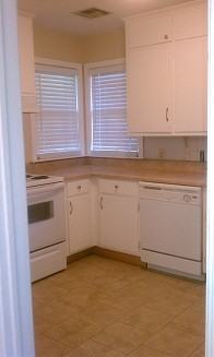 2529 NW 32nd St - Photo 3 of 5