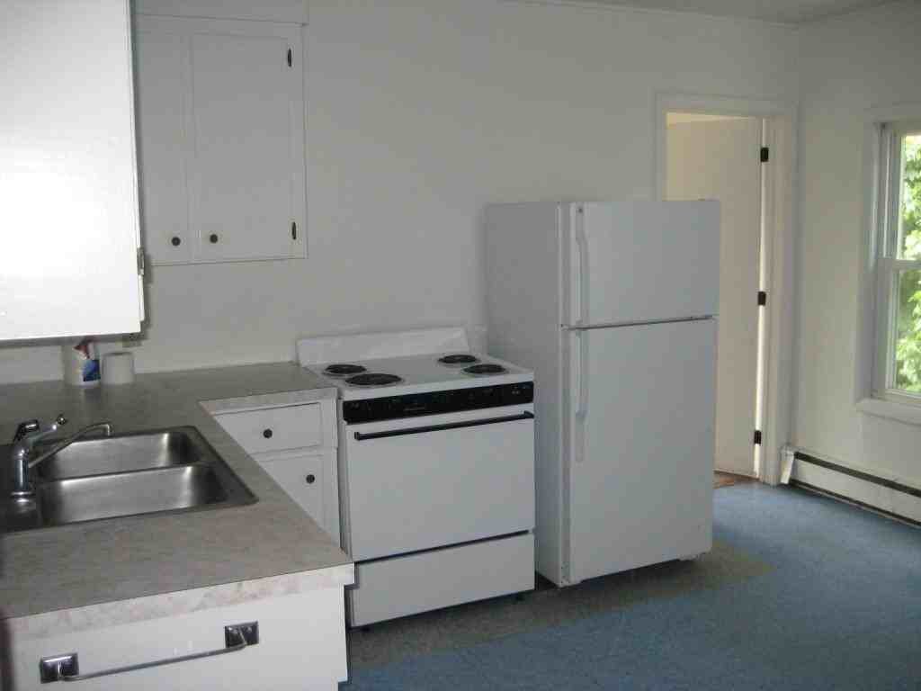 37 Madbury Rd #C1 - Photo 2 of 4