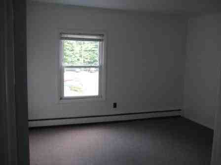 37 Madbury Rd #C1 - Photo 3 of 4