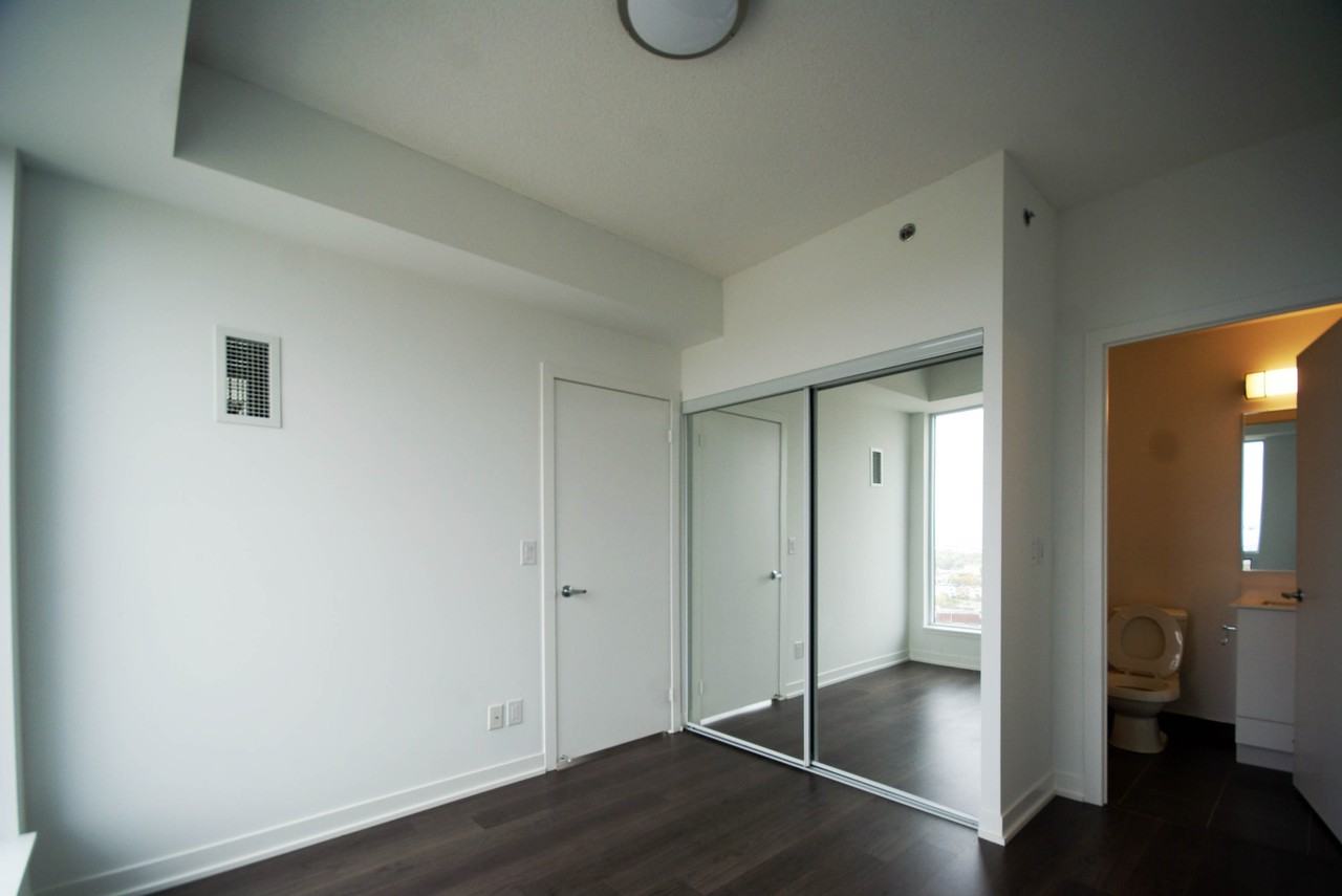 226 Sackville St #2110 - Photo 3 of 10