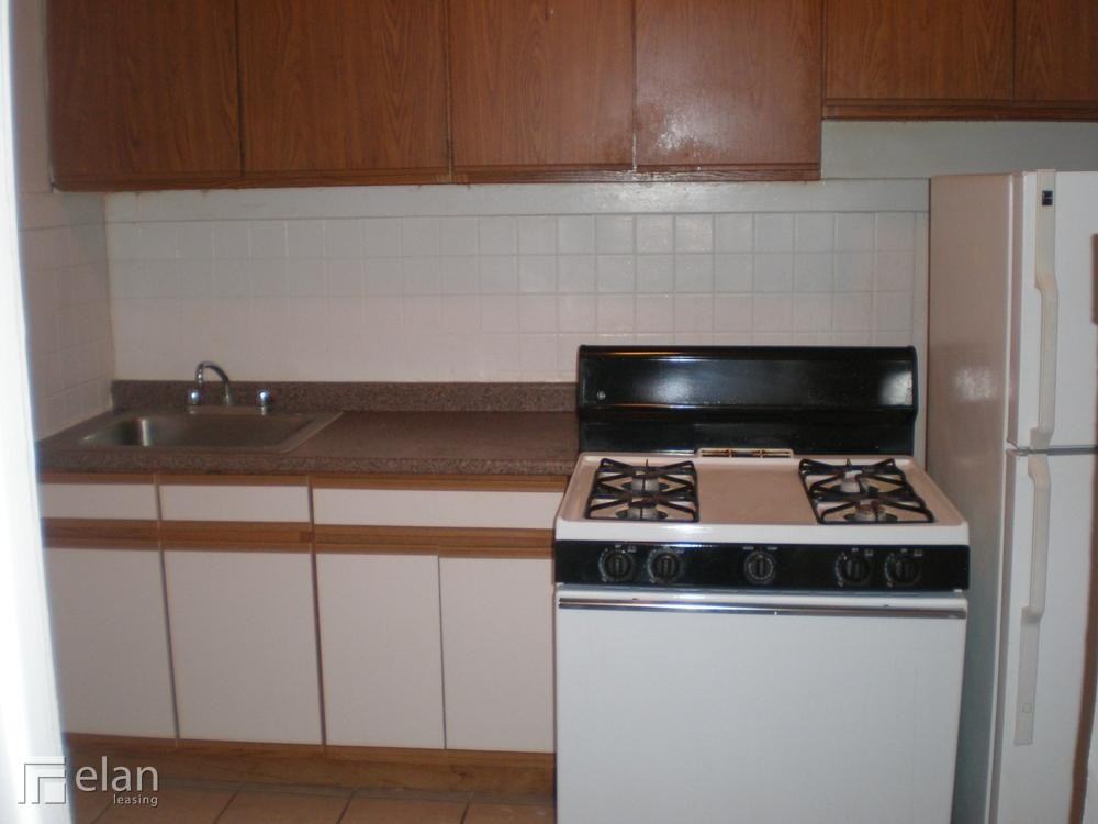 5 W Estes #2S - Photo 2 of 5