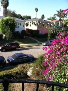 1362 Masselin Ave - Photo 3 of 9