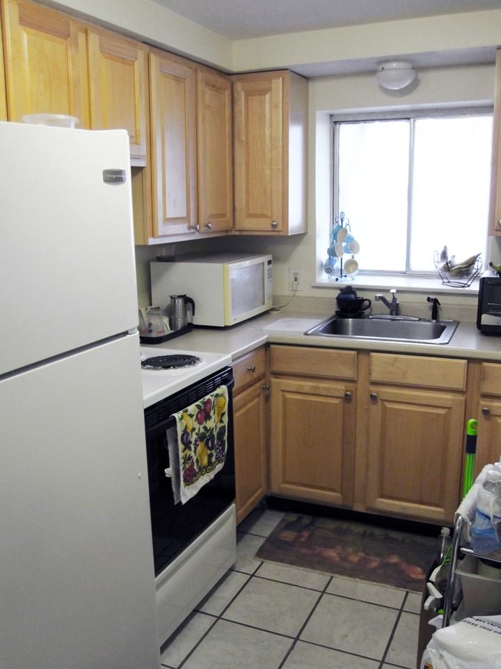 176 Atlantic Ave - Photo 2 of 6