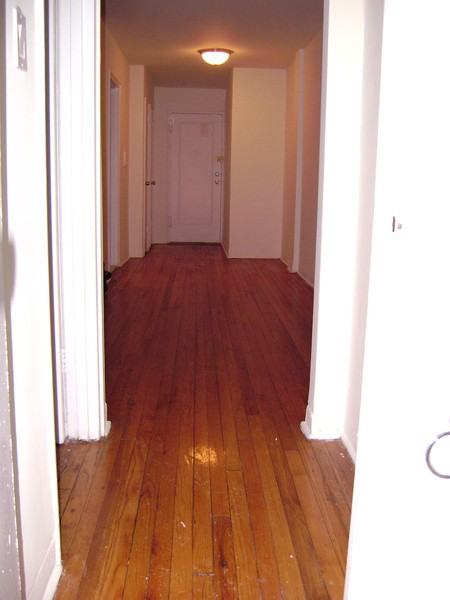 252-03 87th Dr - Photo 2 of 4