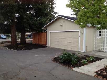 2195 Delpha Dr - Photo 2 of 9