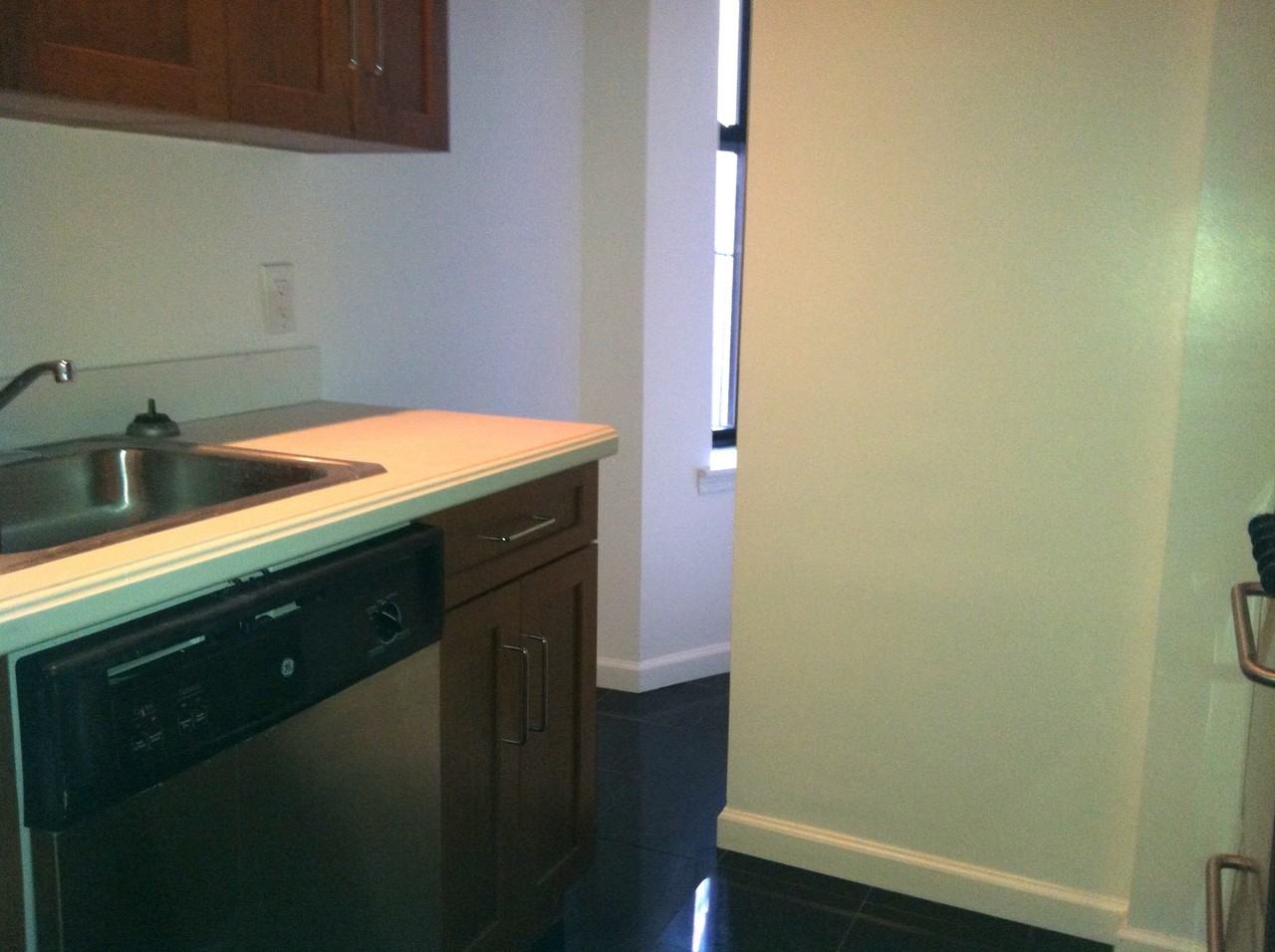 197 Riverside Dr - Photo 3 of 5