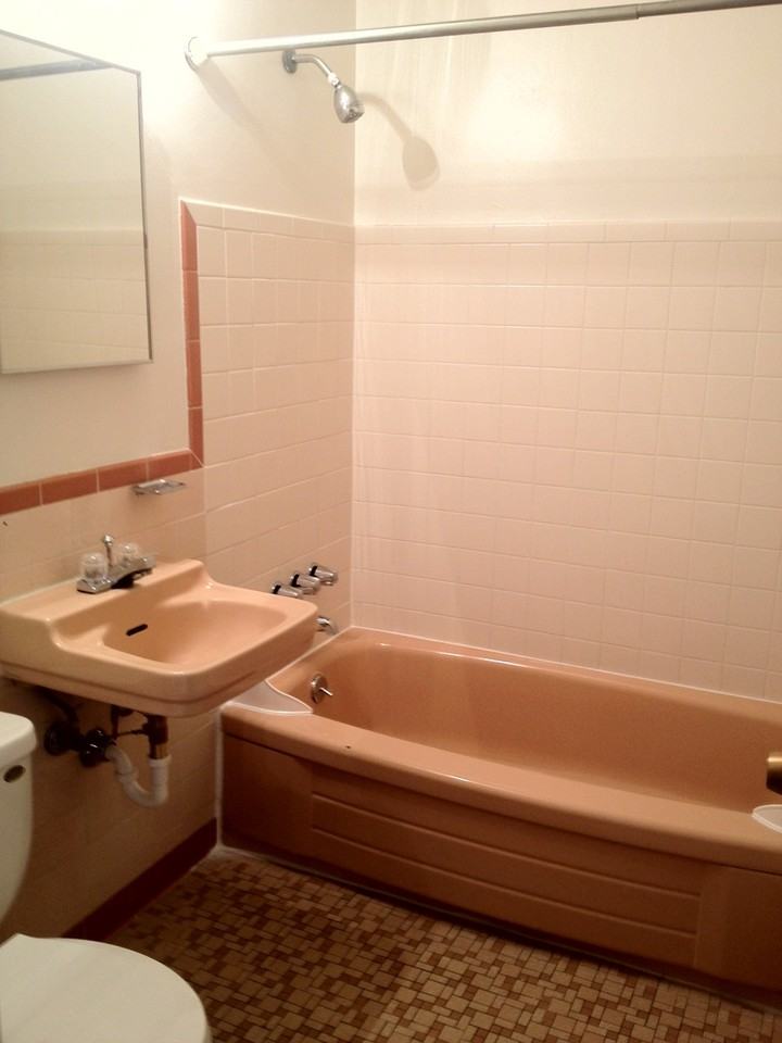 2444 S York St - Photo 3 of 5