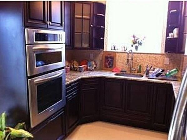 787 Mapleview Dr - Photo 3 of 11