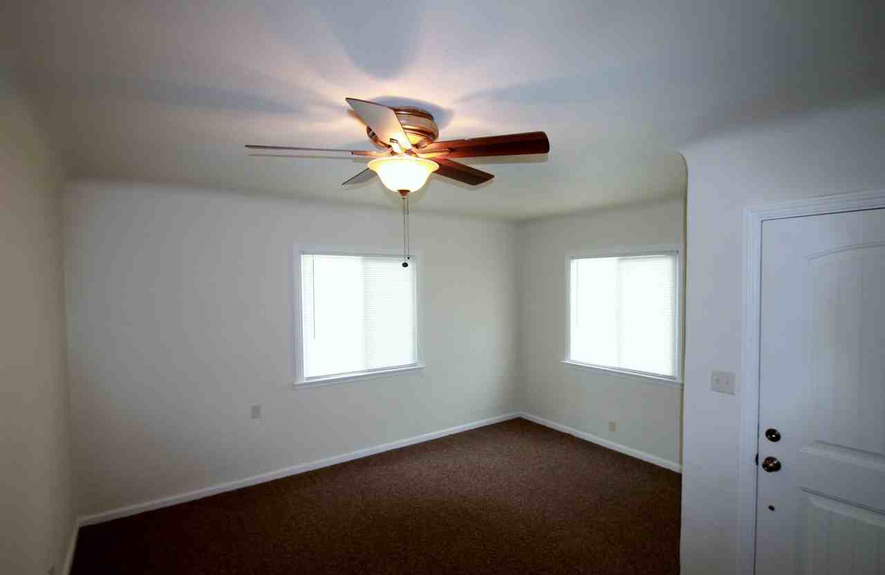 714 Agostino Rd - Photo 2 of 7