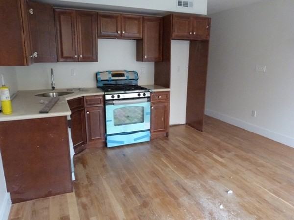 88 Lorraine Blvd - Photo 2 of 8