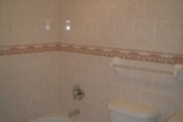 85 Downing St #1stFL - Photo 2 of 2