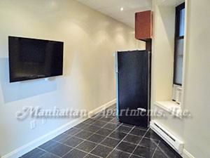 924 Amsterdam Ave 2ndFL - Photo 2 of 7