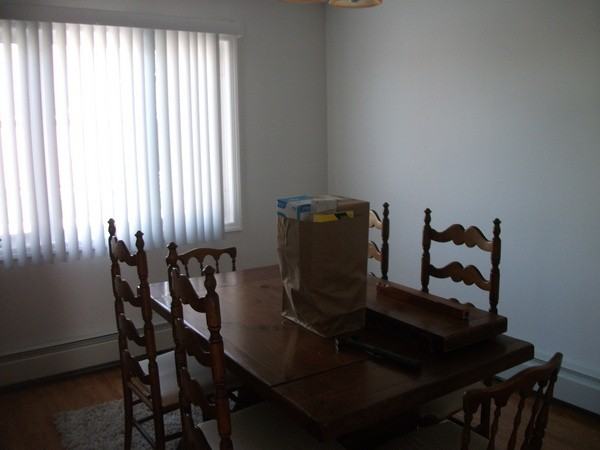 37 Norfolk Rd - Photo 3 of 9