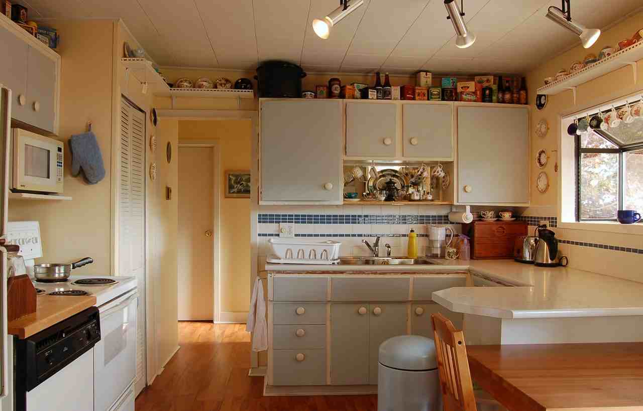 6860 Miller Rd - Photo 3 of 5