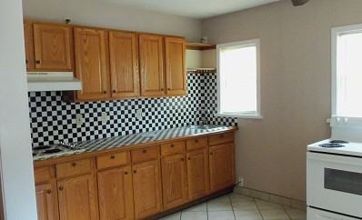 2125 NW 21st St - Photo 3 of 4