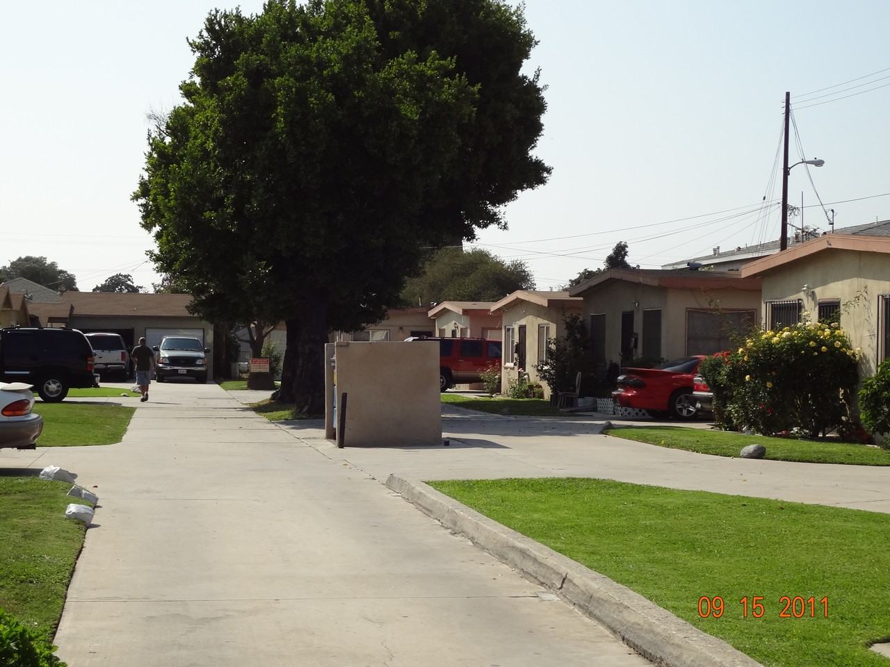 15607 S White Ave - Photo 2 of 2