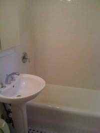 32 33rd St SE #D6 - Photo 3 of 3