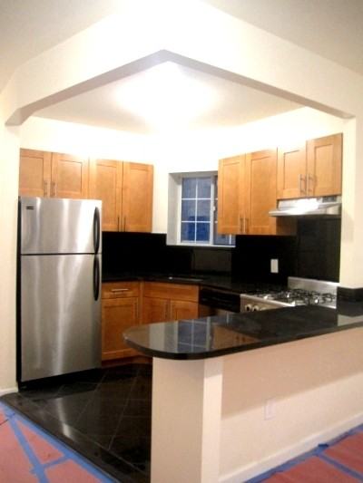 147 E 81st St #4W