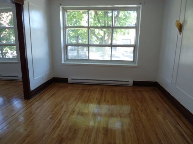 6211 Av de Monkland, Montréal, QC H4B 1G5 2 Bedroom Apartment for 1,100/month Zumper