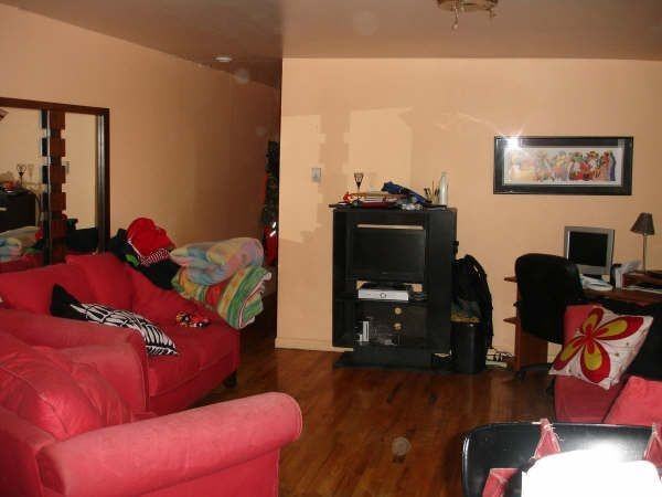 568 Linden St - Photo 2 of 2