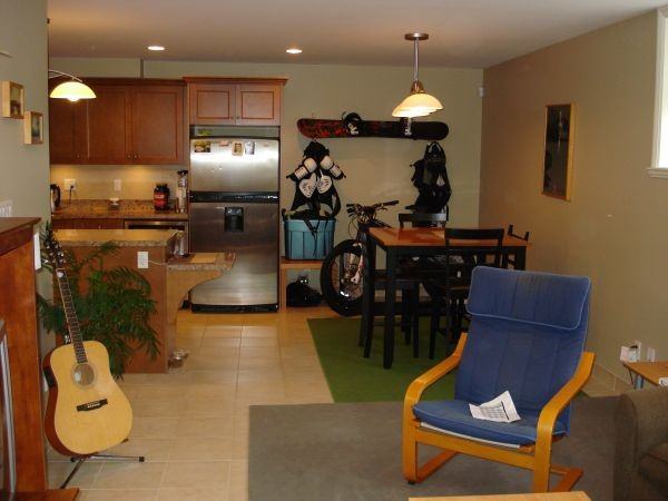 1311 Mill St - Photo 3 of 5