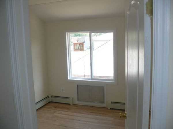 231-10 144th Ave 1F - Photo 2 of 2