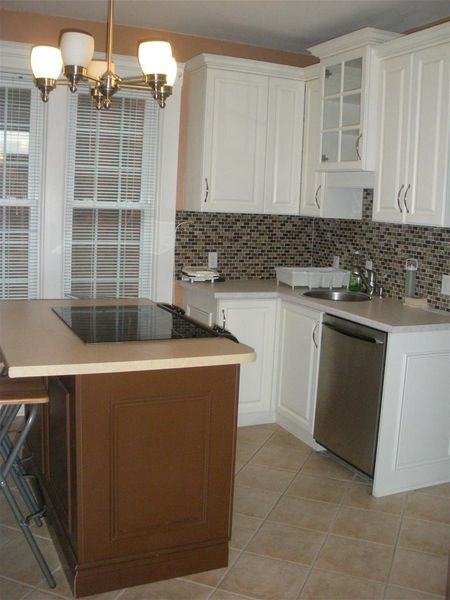 56 Eby St S - Photo 3 of 5