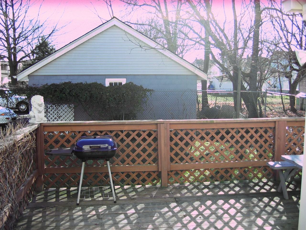 25 Johnson Dr #A - Photo 2 of 4