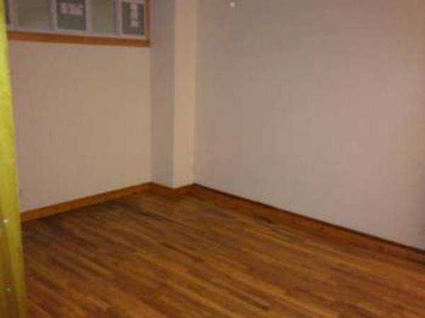 818 E Green St GARDENLEVE - Photo 2 of 2