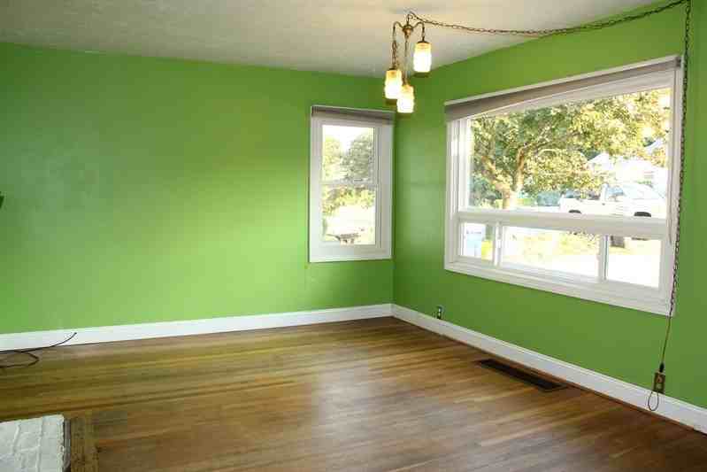 8439 NE Alberta St - Photo 3 of 13