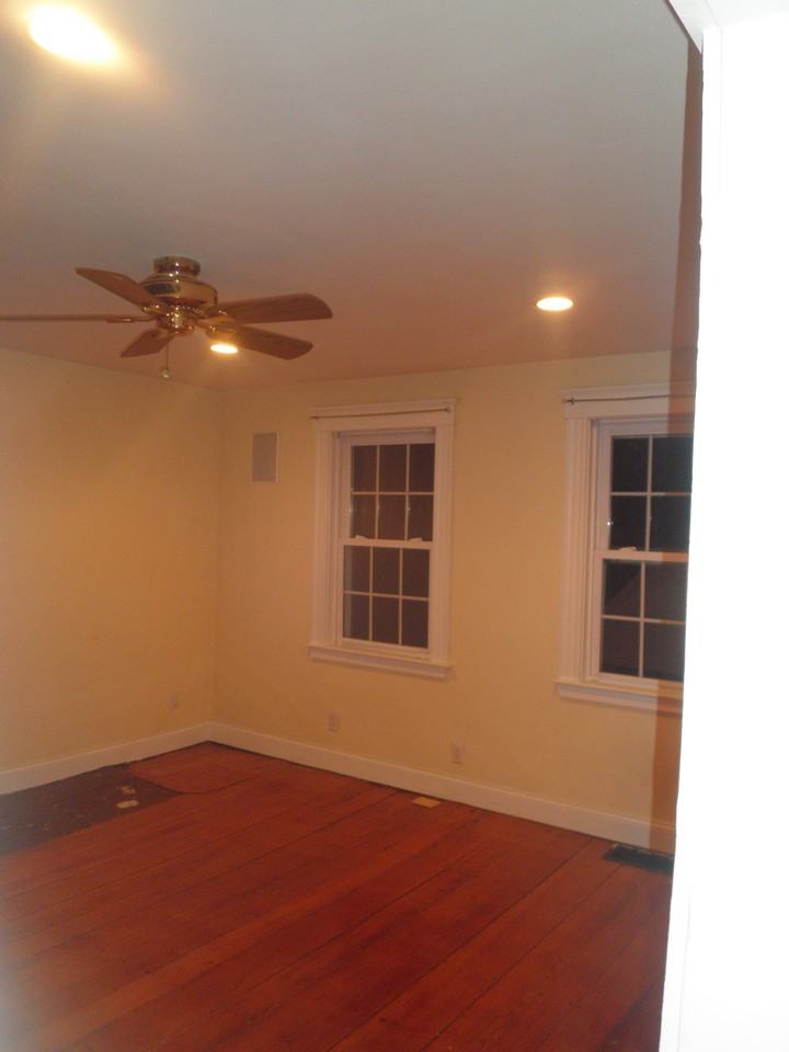 163 Bedford Rd - Photo 2 of 3