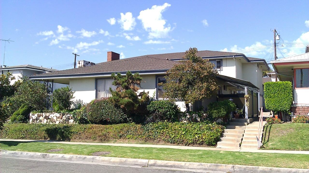 5423 W Slauson Ave - Photo 3 of 3