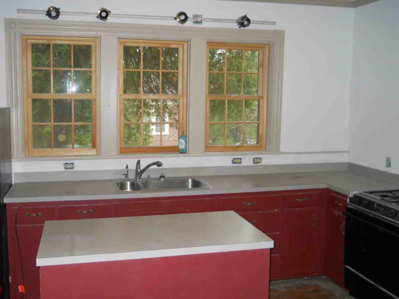 64 Main Rd S - Photo 2 of 5