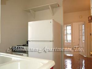 100 Suffolk St 4 - Photo 3 of 6