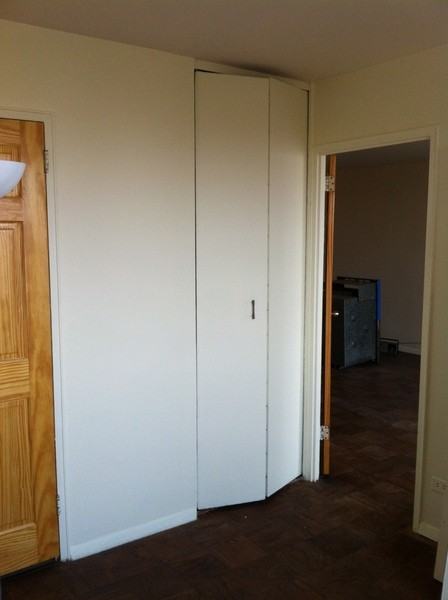 76-10 Grand Central Pkwy - Photo 2 of 17