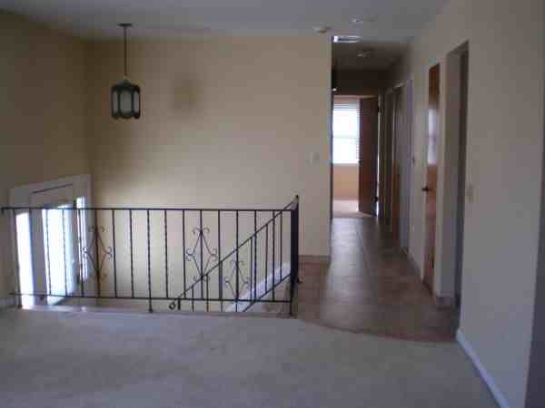 1232 Herbert Pl - Photo 3 of 7