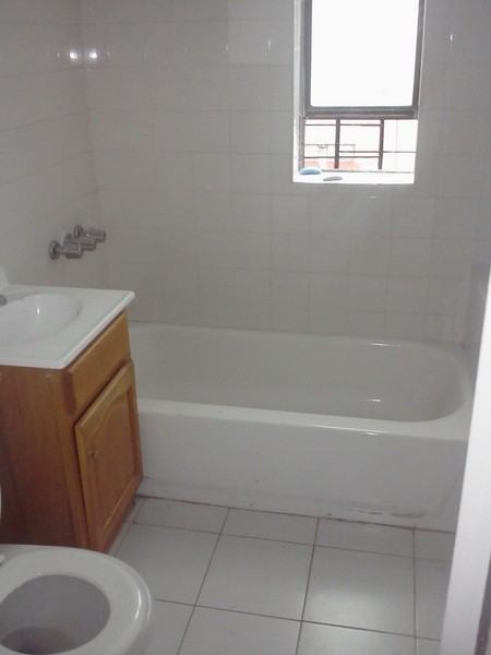 2334 Washington Ave 4thFL - Photo 3 of 3