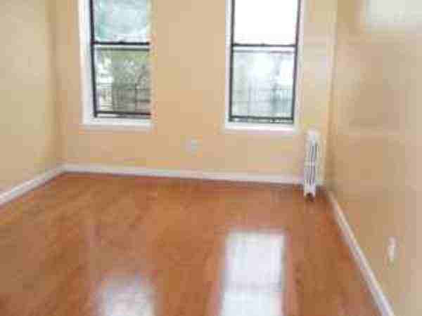 486 E 52nd St 2F - Photo 2 of 4