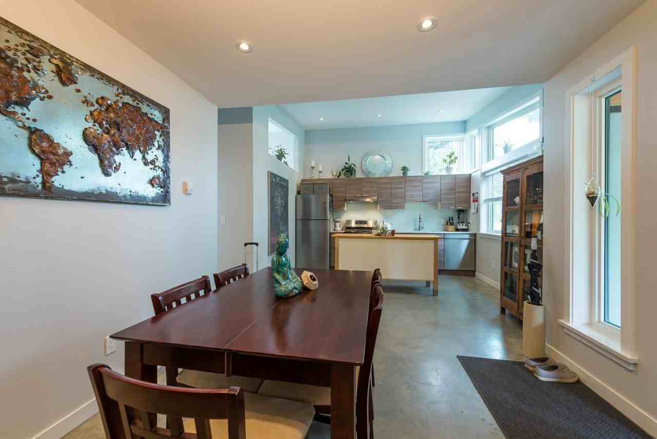 328 22nd St E #328B - Photo 3 of 7