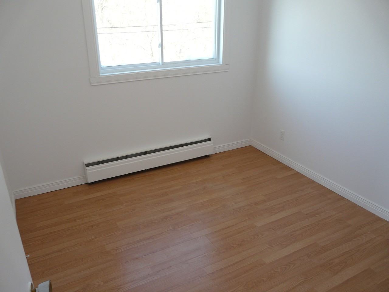 2305 Rue Trudeau - Photo 3 of 7