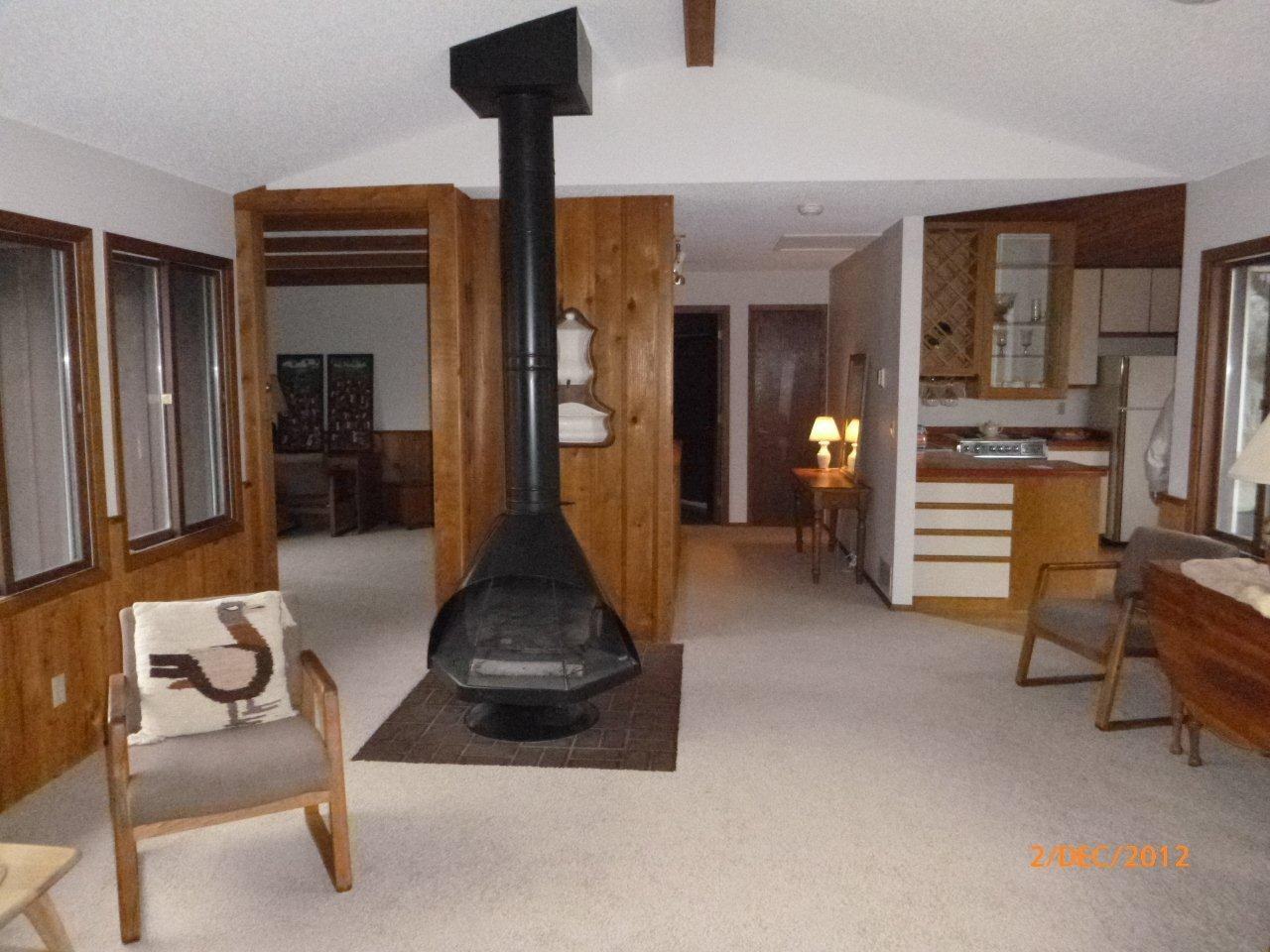 1532 S Timber Ridge - Photo 2 of 9