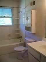 1740 S Kimbrough Ave - Photo 3 of 7