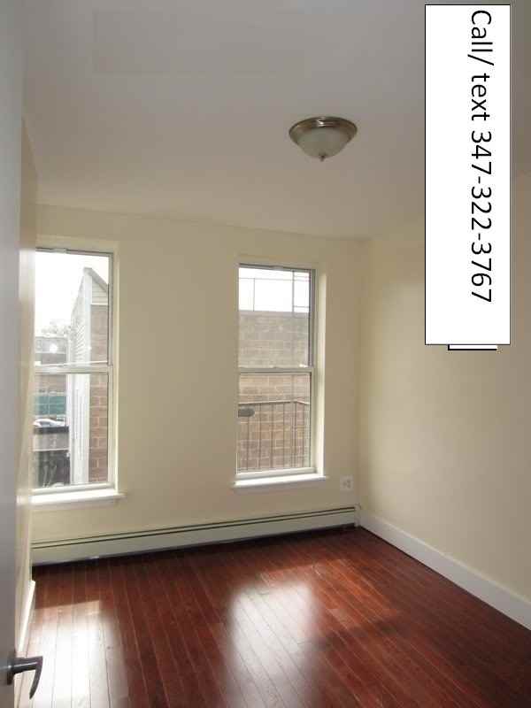 438 Evergreen Ave - Photo 3 of 4