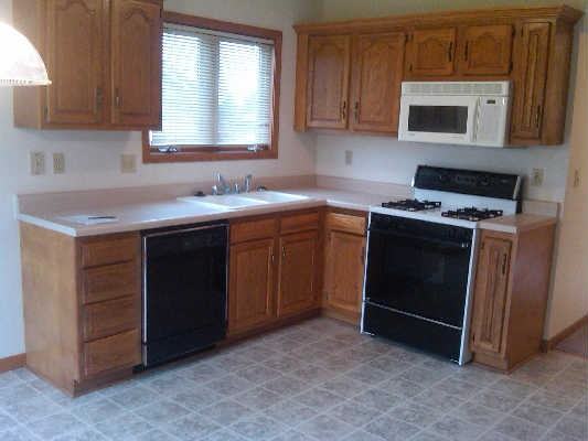 436 Water Tower Rd N - Photo 2 of 7