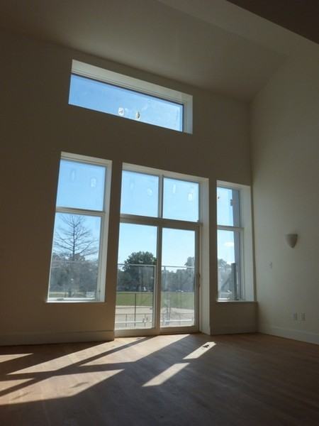 831 Hicks St - Photo 2 of 6