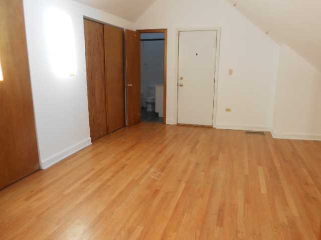 N Paulina St #3F