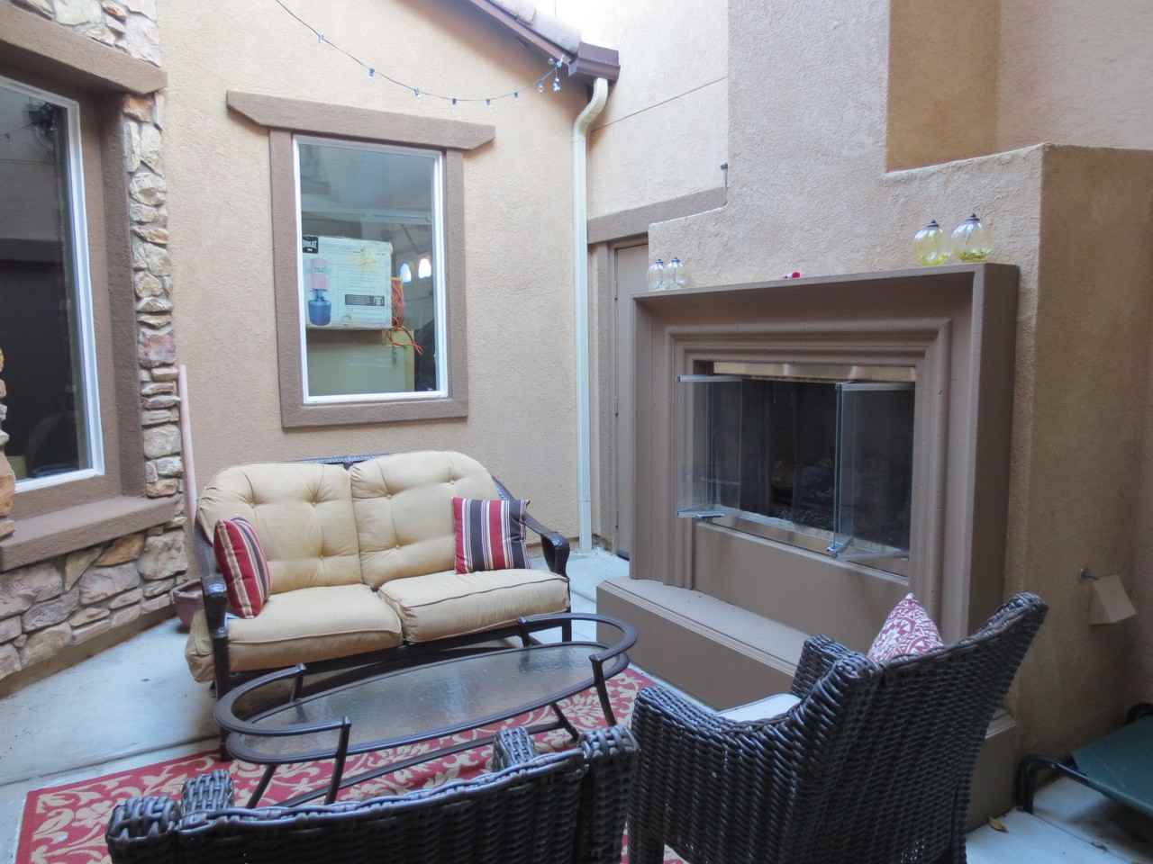 897 Summer Moon Rd - Photo 2 of 10