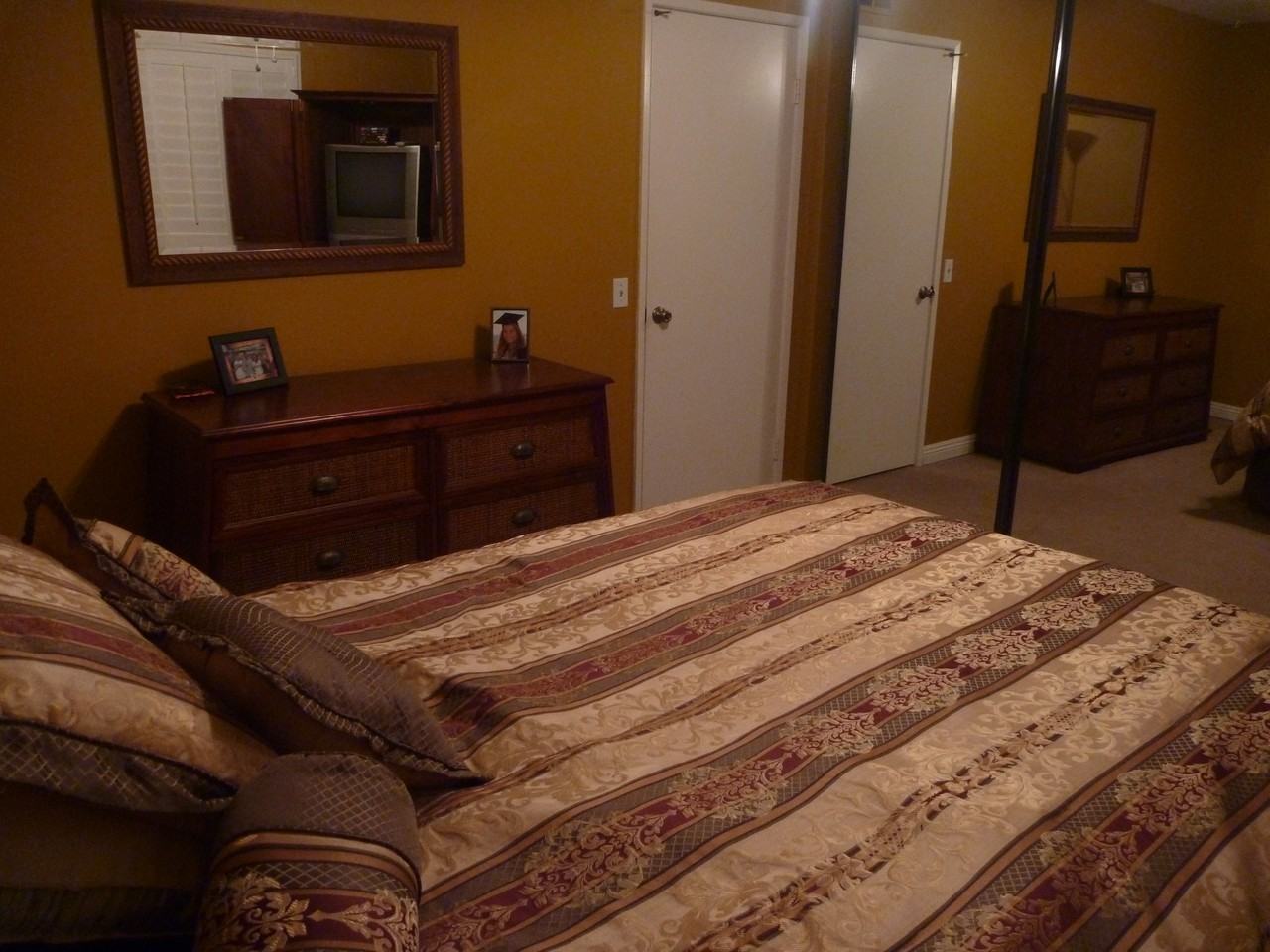 3664 Harwich Dr - Photo 2 of 3